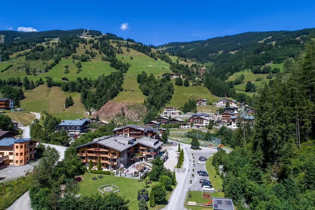 Hotel Interstar Saalbach-Hinterglemm Austria