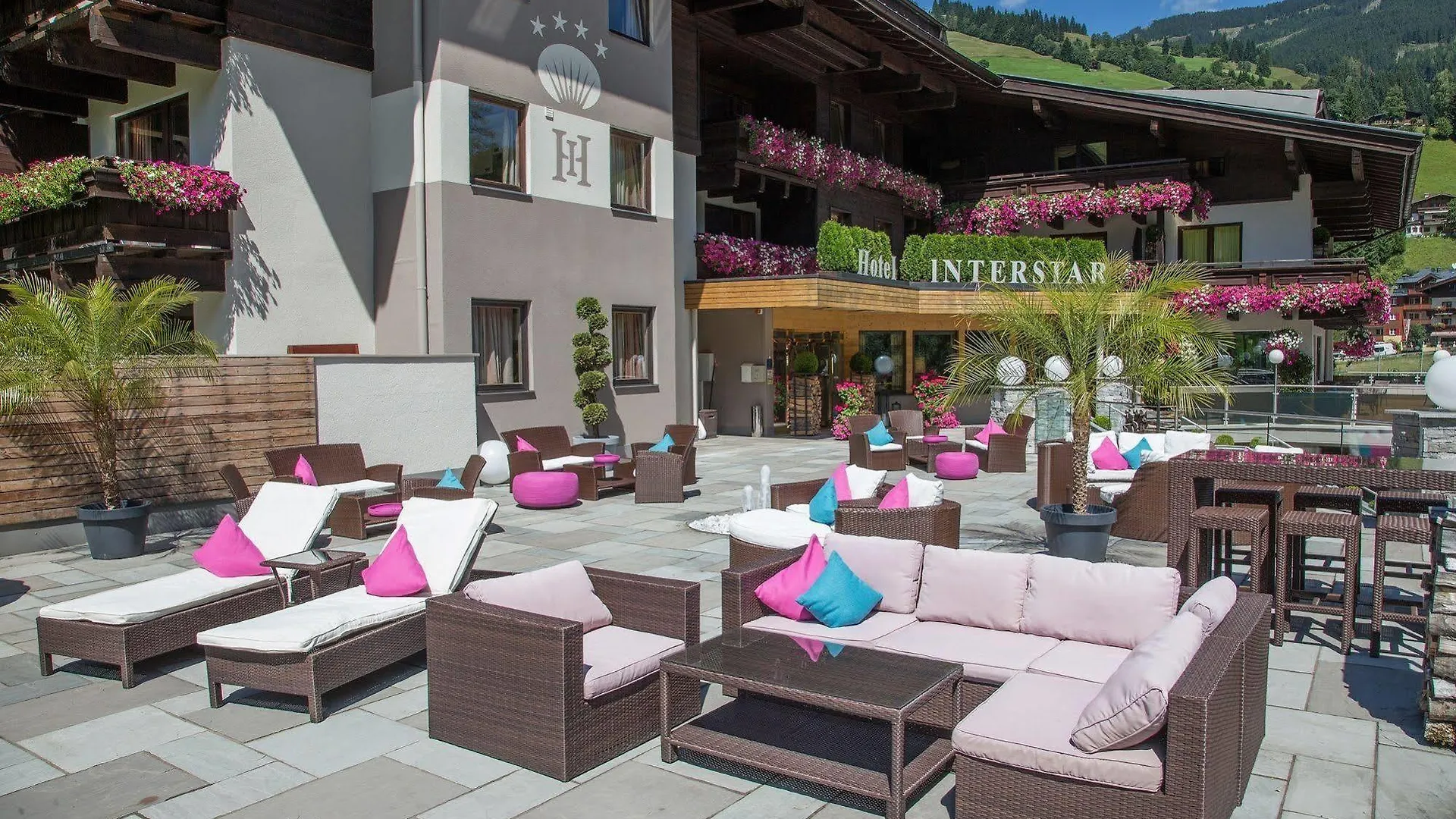 Hotel Interstar Saalbach-Hinterglemm 4*,  Austria