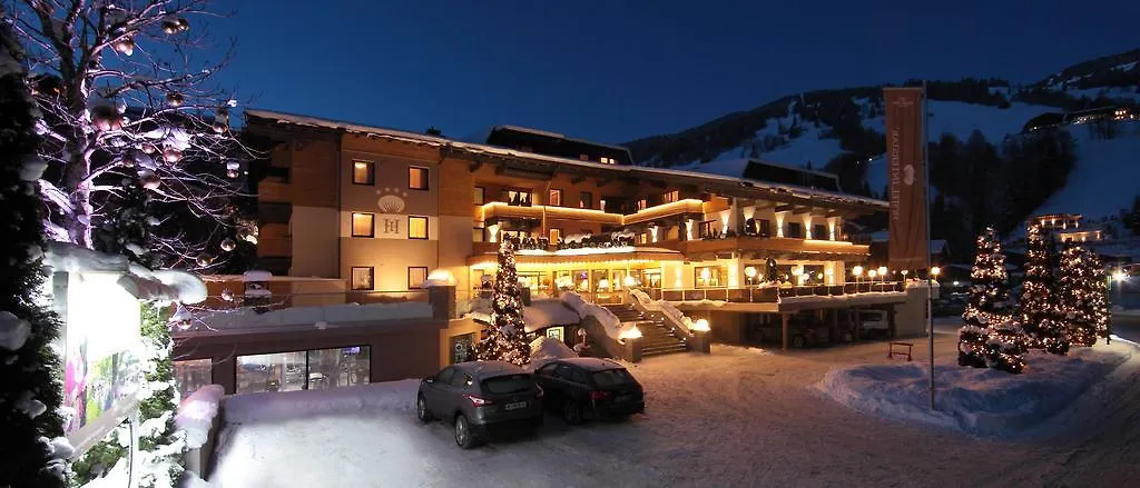 Hotel Interstar Saalbach-Hinterglemm 4*,