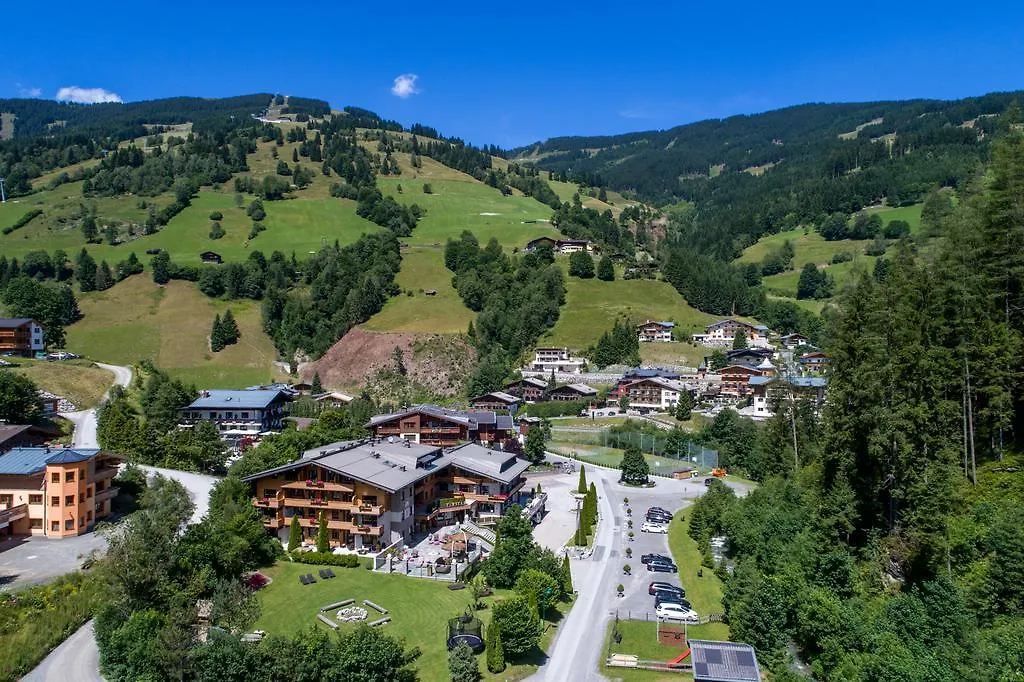 Hotel Interstar Saalbach-Hinterglemm Austria